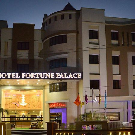 Hotel Fortune Palace Jāmnagar 외부 사진