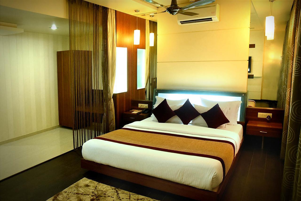 Hotel Fortune Palace Jāmnagar 외부 사진