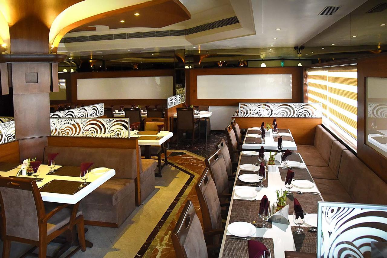 Hotel Fortune Palace Jāmnagar 외부 사진